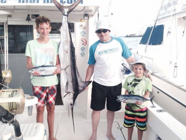 dia de pesca en familia